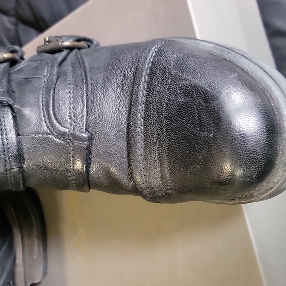 Ugg Elisabeta Moto Boot - Picture 6 of 14